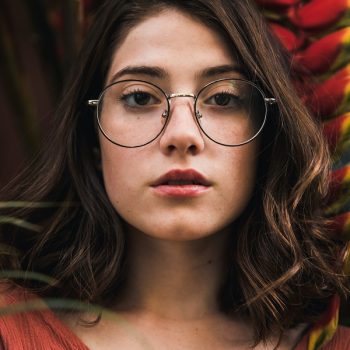 Autoestima e óculos: como a sua armação impacta no modo como você se vê?