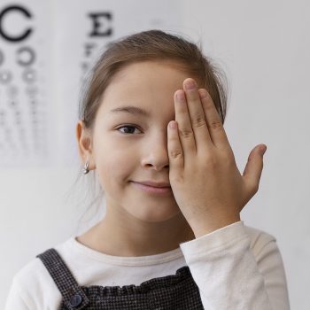 Volta às aulas: esteja em dia com a revisão oftalmológica das crianças