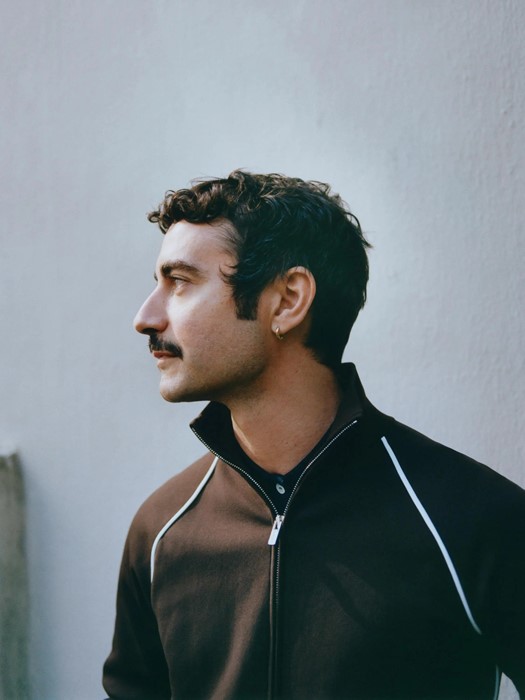A imagem mostra Dario Vitale